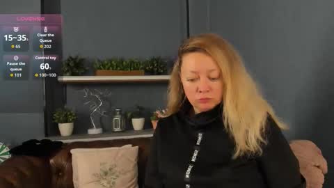 Jessica online show from 10.15.25