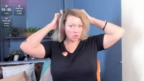 Jessica online show from 12.17.25