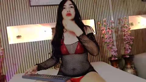 Snapshot of jessica_parker7 chatting on 11.29.25 Jessica online show from 11.29.25