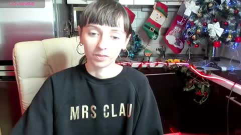 Snapshot of jessicaforris chatting on 12.13.24 jessicaforris online show from 12.13.24