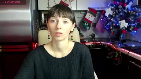 Snapshot of jessicaforris chatting on 12.17.24 jessicaforris online show from 12.17.24