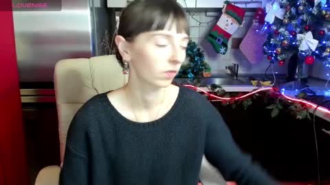 Snapshot of jessicaforris chatting on 12.19.24 jessicaforris online show from 12.19.24