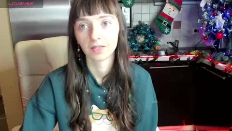 Snapshot of jessicaforris chatting on 12.24.24 jessicaforris online show from 12.24.24