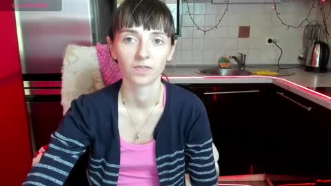 Snapshot of jessicaforris chatting on 01.14.25 jessicaforris online show from 01.14.25