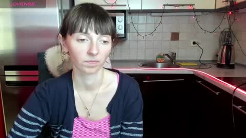 Snapshot of jessicaforris chatting on 01.19.25 jessicaforris online show from 01.19.25