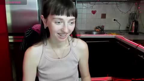 Snapshot of jessicaforris chatting on 01.31.25 jessicaforris online show from 01.31.25