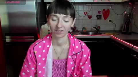 Snapshot of jessicaforris chatting on 02.11.25 jessicaforris online show from 02.11.25