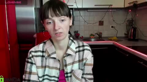 Snapshot of jessicaforris chatting on 02.25.25 jessicaforris online show from 02.25.25