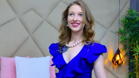 Snapshot of jessicagibson chatting on 04.30.26 Jessica online show from 04.30.26