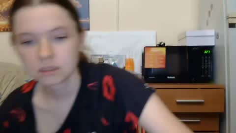Snapshot of jessicaholland1 chatting on 07.17.26 jessicaholland1 online show from 07.17.26