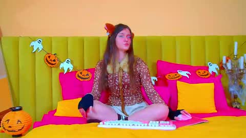 Jessica online show from 10.28.25