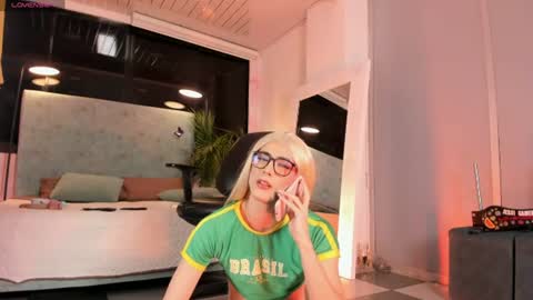 JESSI AND NAOMI online show from 06.30.26