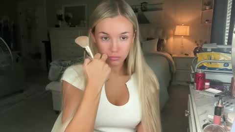 Jessica Parker online show from 11.03.25