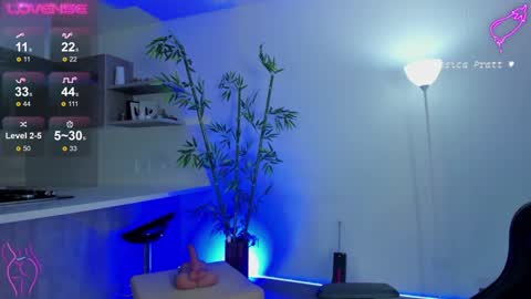  Jessica Pratt  IG jessicaxpratt online show from 12.17.24