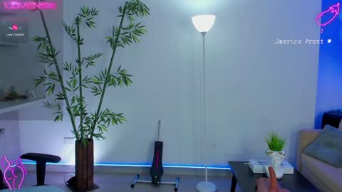  Jessica Pratt  IG jessicaxpratt online show from 02.01.25