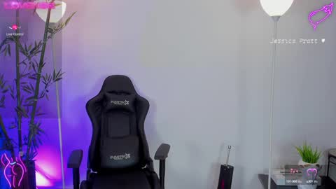  Jessica Pratt  IG jessicaxpratt online show from 02.19.25