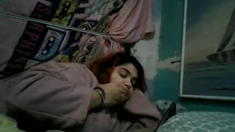 Snapshot of jessicarabbits4 chatting on 12.27.24 dovedianna online show from 12.27.24