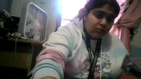 Snapshot of jessicarabbits4 chatting on 01.22.25 dovedianna online show from 01.22.25