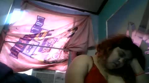 Snapshot of jessicarabbits4 chatting on 02.24.25 dovedianna online show from 02.24.25