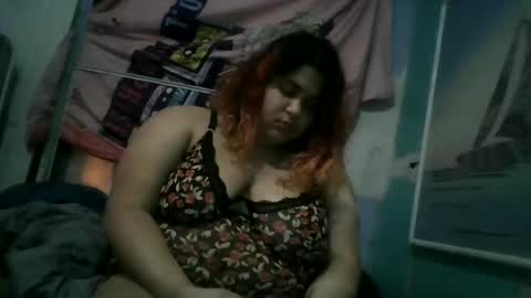 Snapshot of jessicarabbits4 chatting on 03.11.25 dovedianna online show from 03.11.25