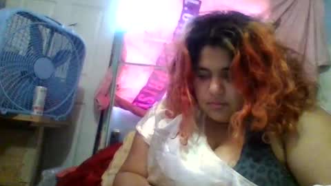 Snapshot of jessicarabbits4 chatting on 09.11.25 dovedianna online show from 09.11.25