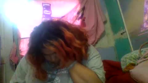 Snapshot of jessicarabbits4 chatting on 09.21.25 dovedianna online show from 09.21.25