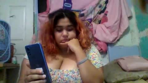 Snapshot of jessicarabbits4 chatting on 09.30.25 dovedianna online show from 09.30.25