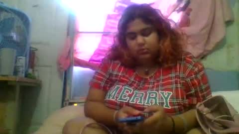 Snapshot of jessicarabbits4 chatting on 10.05.25 dovedianna online show from 10.05.25