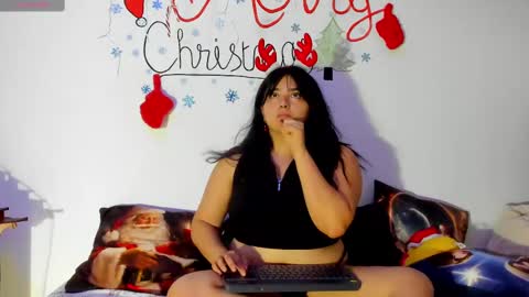 jessicared18 online show from 12.19.24