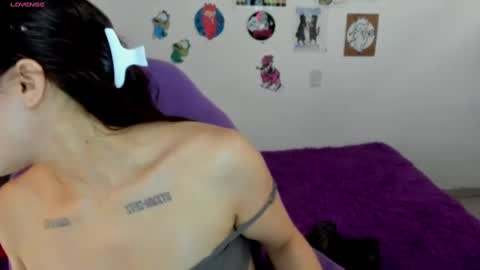 Snapshot of jessicarobbit chatting on 12.26.24 jessicarobbit online show from 12.26.24