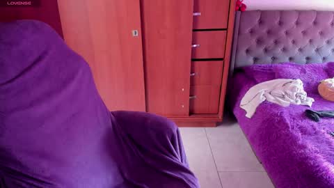 Snapshot of jessicarobbit chatting on 01.07.25 jessicarobbit online show from 01.07.25