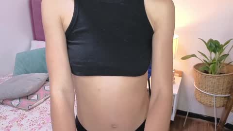 Snapshot of jessie__02 chatting on 01.26.25 Jess online show from 01.26.25