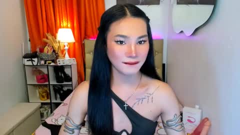 Snapshot of jessie_empress chatting on 02.10.25 Your naughty Jessie online show from 02.10.25
