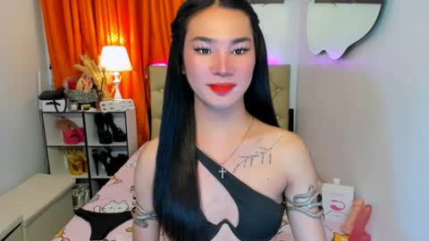 Snapshot of jessie_empress chatting on 02.11.25 Your naughty Jessie online show from 02.11.25