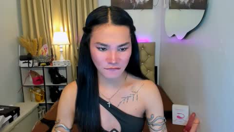Snapshot of jessie_empress chatting on 02.16.25 Your naughty Jessie online show from 02.16.25