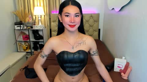 Snapshot of jessie_empress chatting on 02.22.25 Your naughty Jessie online show from 02.22.25