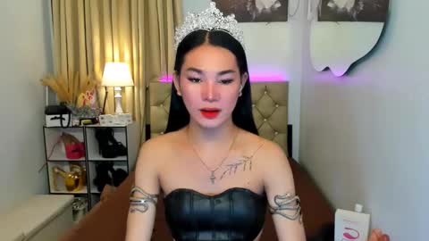 Snapshot of jessie_empress chatting on 02.23.25 Your naughty Jessie online show from 02.23.25