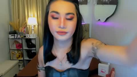 Snapshot of jessie_empress chatting on 03.04.25 Your naughty Jessie online show from 03.04.25