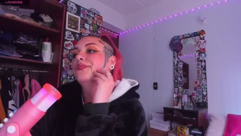 Your Sweet Angel online show from 01.15.25