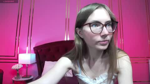 JessieStarrr online show from 04.02.26
