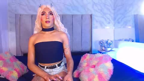 JESS online show from 12.18.24