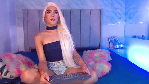 JESS online show from 12.21.24