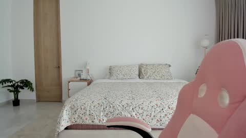    online show from 02.11.25