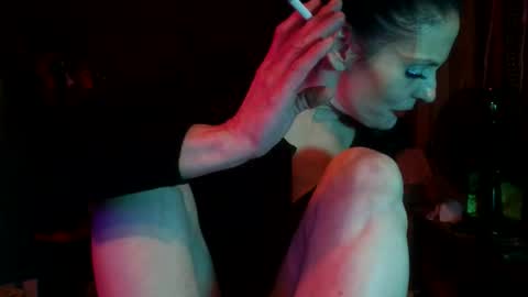 Snapshot of jessirabbit816 chatting on 12.16.25 jessirabbit816 online show from 12.16.25