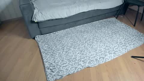 NEW VIDEO IN BIO online show from 11.21.25