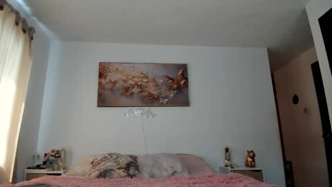 Snapshot of jessye_golden chatting on 02.12.25 jessye_golden online show from 02.12.25