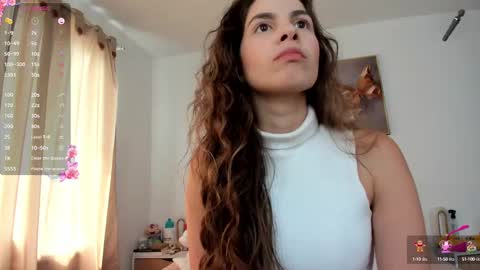 Snapshot of jessye_golden chatting on 02.18.25 jessye_golden online show from 02.18.25