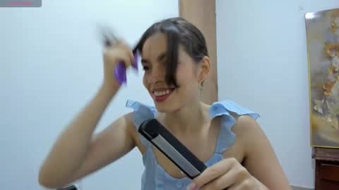 Snapshot of jessye_golden chatting on 11.15.25 jessye_golden online show from 11.15.25