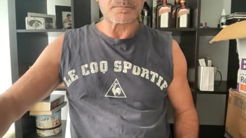 Jesuiscoquin online show from 01.03.25