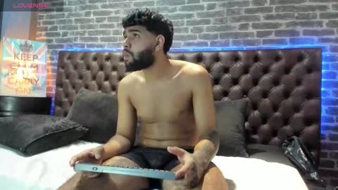 Snapshot of jesus77_ chatting on 11.22.25 --- Jesus --- online show from 11.22.25